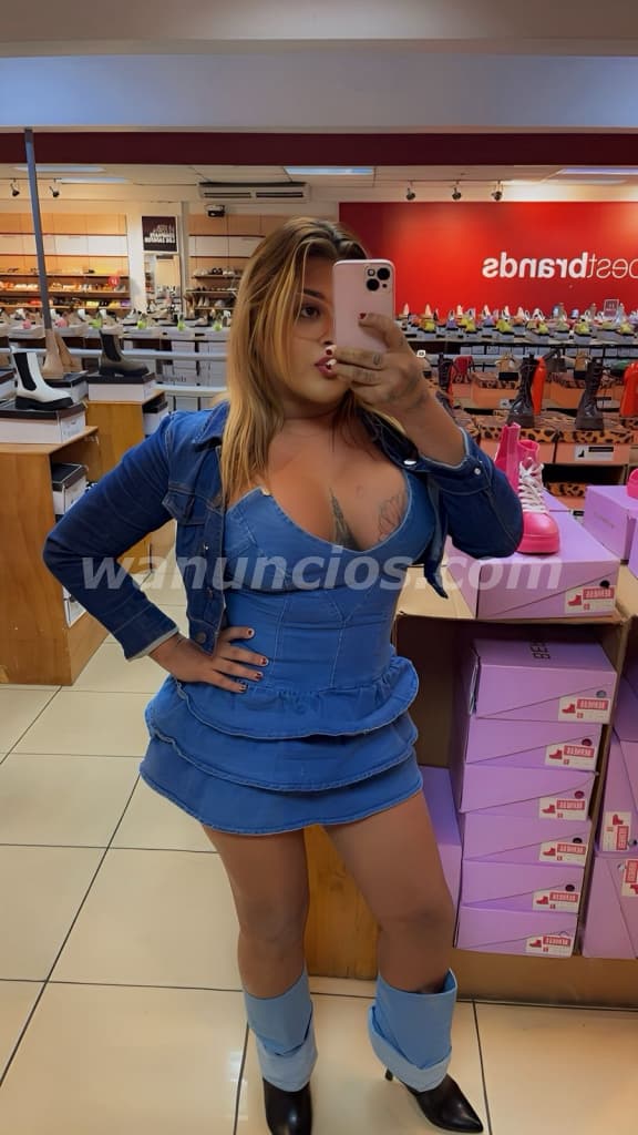 Trans delicada en busca de un tatuador para 2 amigas (Barrio chino) 3