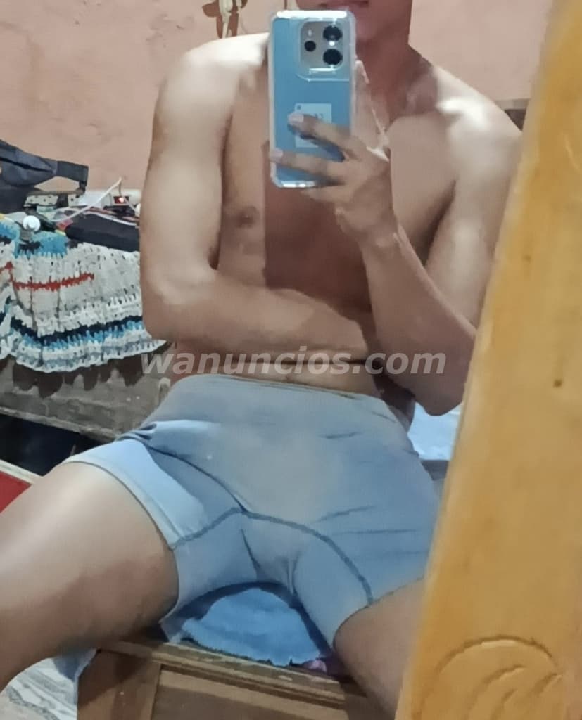 Soy activo busco algo de diversión tambien entre activo (Leon)