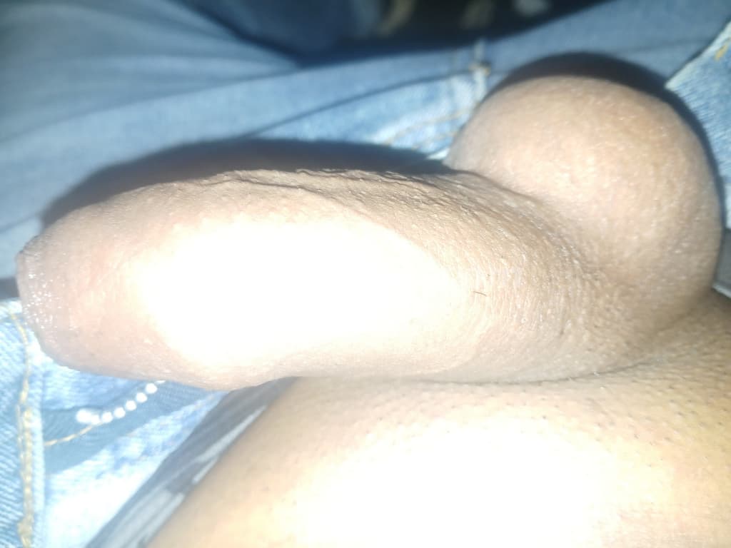 Dispuesto a pasarla bien rico con una mujer ya sea chica o madura que tenga gana (Centro)