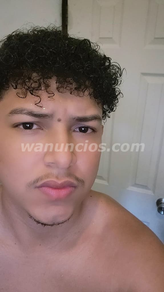 Dispuesto a cumplir tus fantasías 24 años (David)