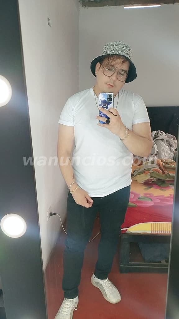 Masajes compañía atención pasa un momento rico solo hombres (Lima)