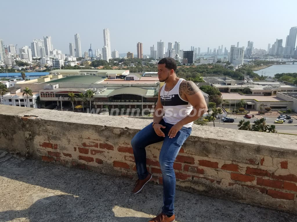 Masajista profesional con lugar de lunes a domingo (Zona colonial)