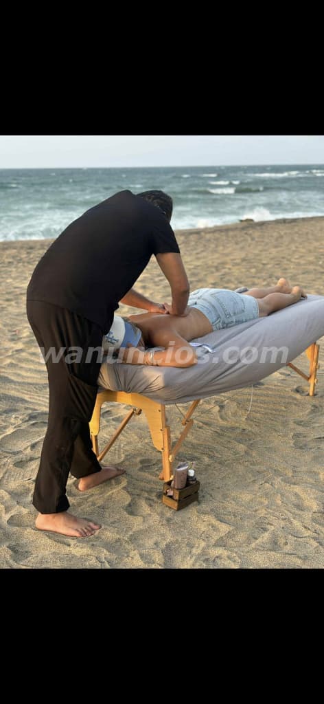 Masaje Relajante con exfoliacion corporal y madero terapia (Area Metro completo)