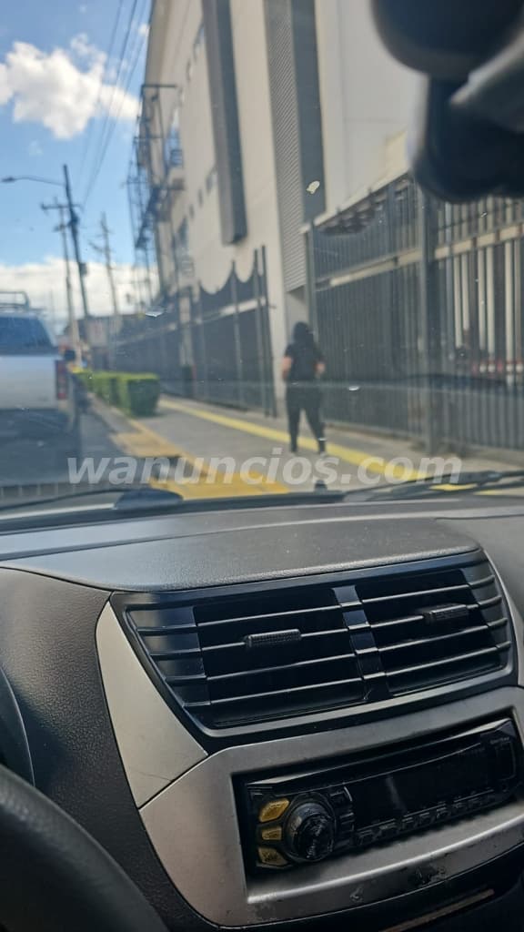 Soy gay busco picha soy Uber en moto y tengo carro (Centro)