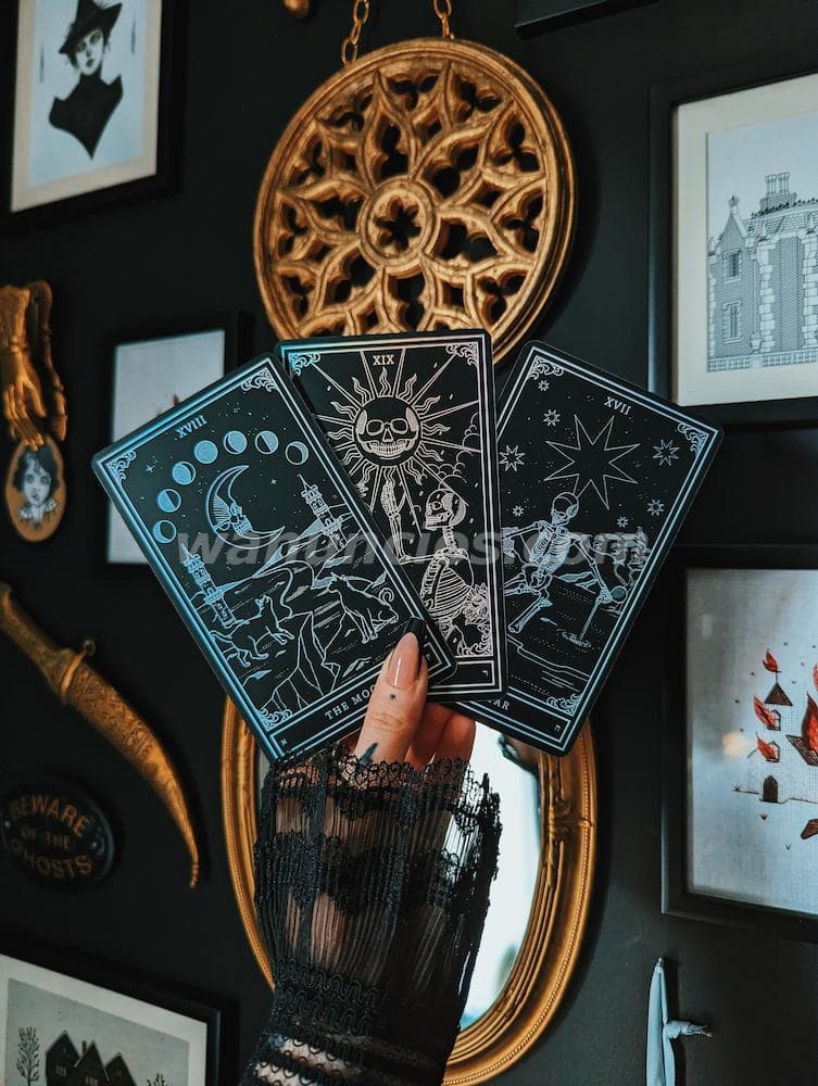 Lectura de tarot tirada de cocos pendulo trabajos de amor dinero y mas (Panama)