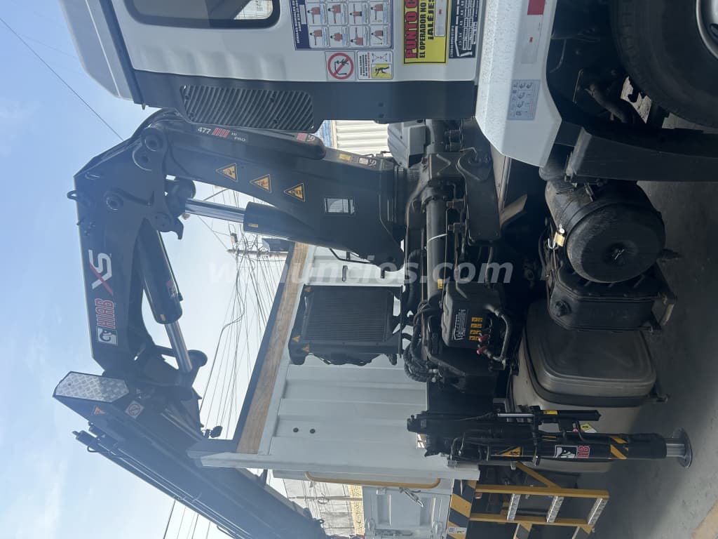 SERVICIO DE ALQUILER DE CAMIÓN GRUA HIAB 105, 477 (Lima) 2