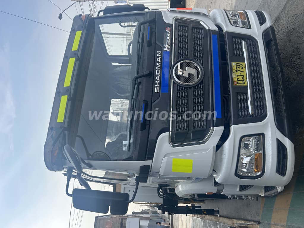 SERVICIO DE ALQUILER DE CAMIÓN GRUA HIAB 105, 477 (Lima) 3
