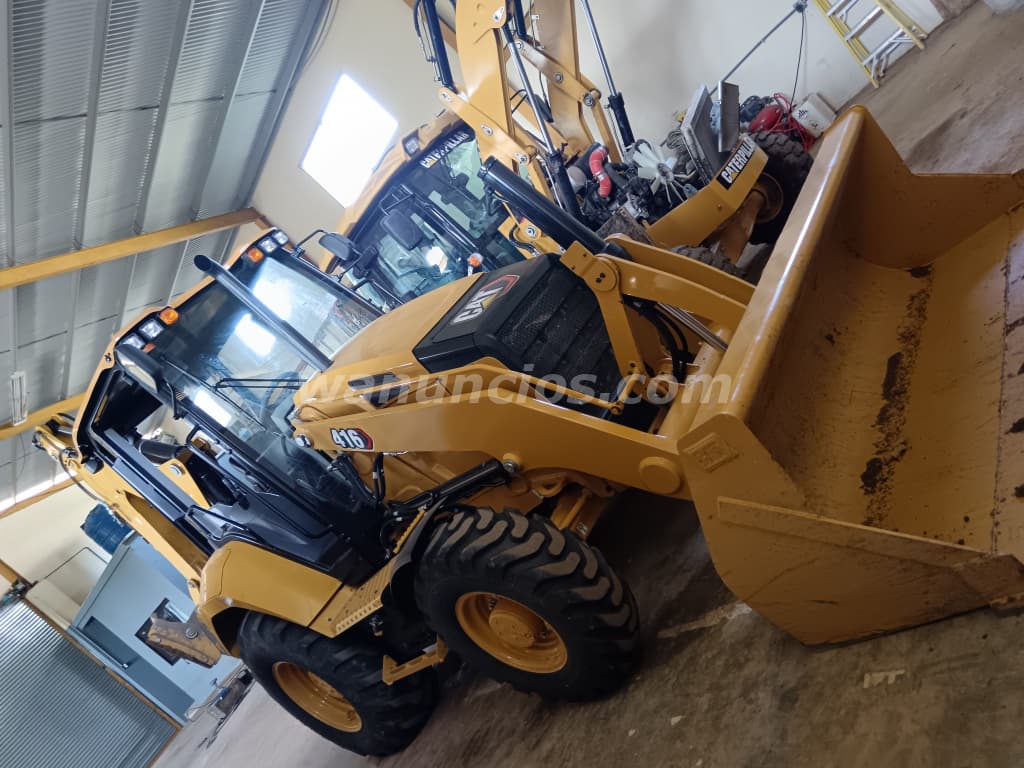 ALQUILO RETROEXCAVADORA MARCA CATERPILLAR 416 4