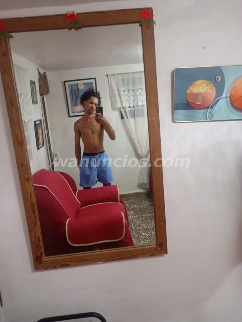 Chico atrevido de mente abierta bisexual activo (Habana)