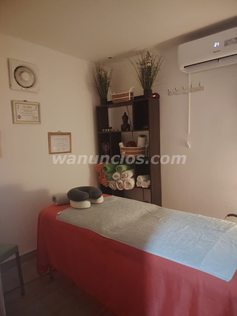 Se necesita masajista integral domicilio y local (Obarrio)