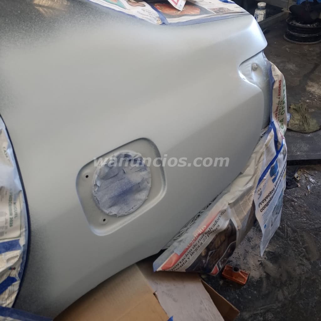 En RenovaCar somos expertos en enderezado y pintura automotriz. (Lourdes colon) 3