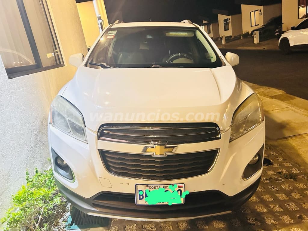 5.500.000 Colones - Por motivo de ciaje se vende chevrolet trax 2015 (San jose)