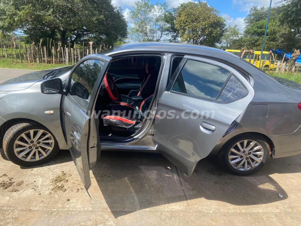 3.900 US$ - SE VENDE MIRAGE G4 2017 excelente condición, precio NEGOCIABLE (David) 3