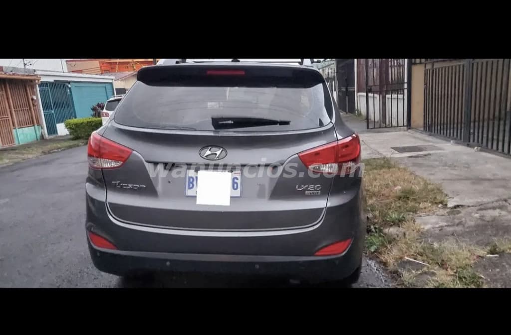 7.500.000 Colones - VENDO HIUNDAI TUCSON 2012 DIESEL AUTOMÁTICO (Vazquez de Coronado) 3