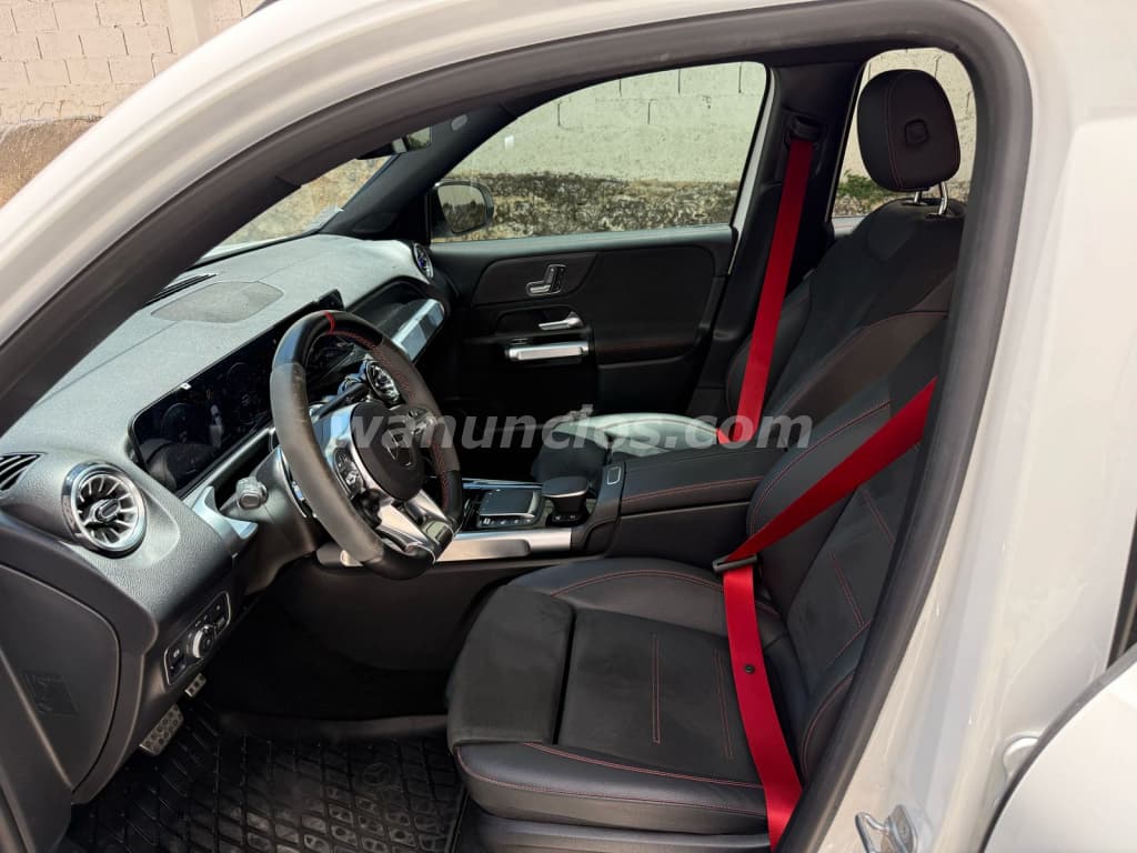 930.000 Pesos - MERCEDES BENZ CLASE GLB 2023 5P GLB 35 AMG L4/2.0/T AUT (CANCUN) 4