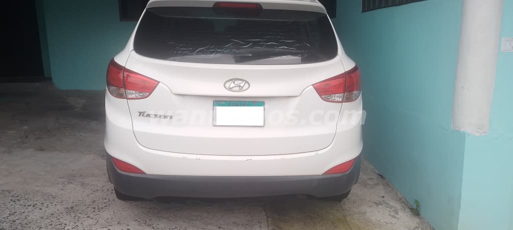 2.200 US$ - Se vende Hyundia Tucson 2014 automática gasolina (Brisas del Golf) 3