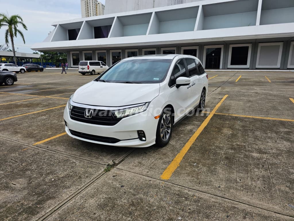 32.900 US$ - 2023 Honda Odyssey EXL comprado en Panamá (San Francisco) 4