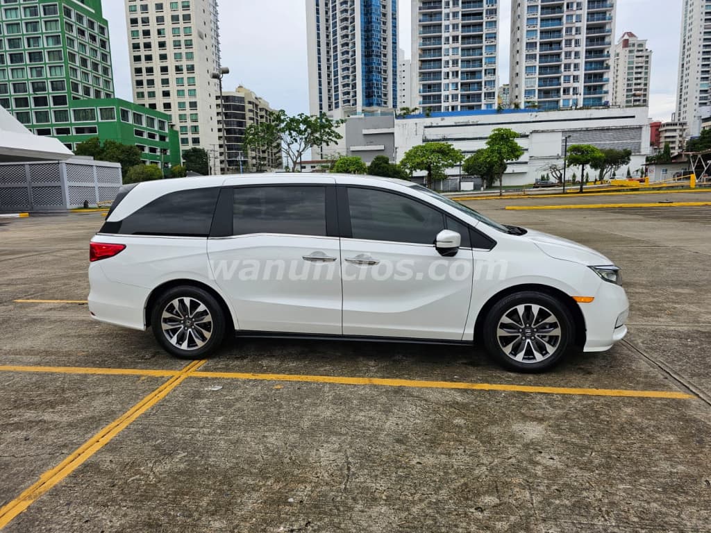 32.900 US$ - 2023 Honda Odyssey EXL comprado en Panamá (San Francisco) 5