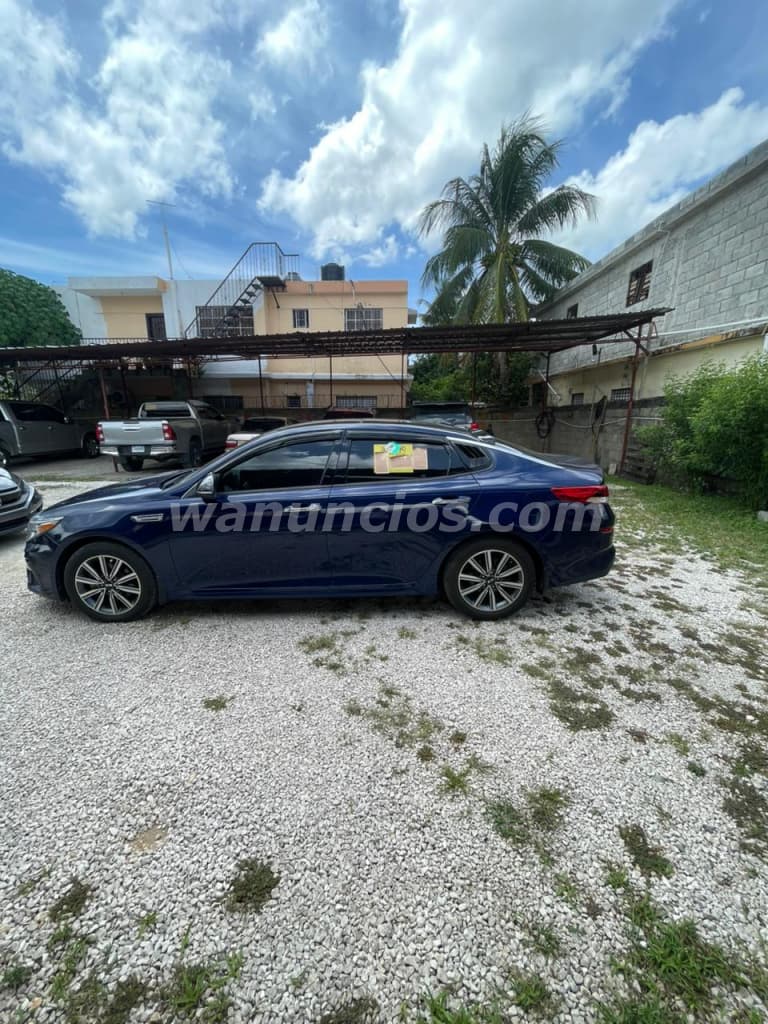 700.000 Pesos - - SE VENDE - KIA OPTIMA LX 2019 - IMPORTADO DESDE MIAMI (SAN CRISTOBAL)