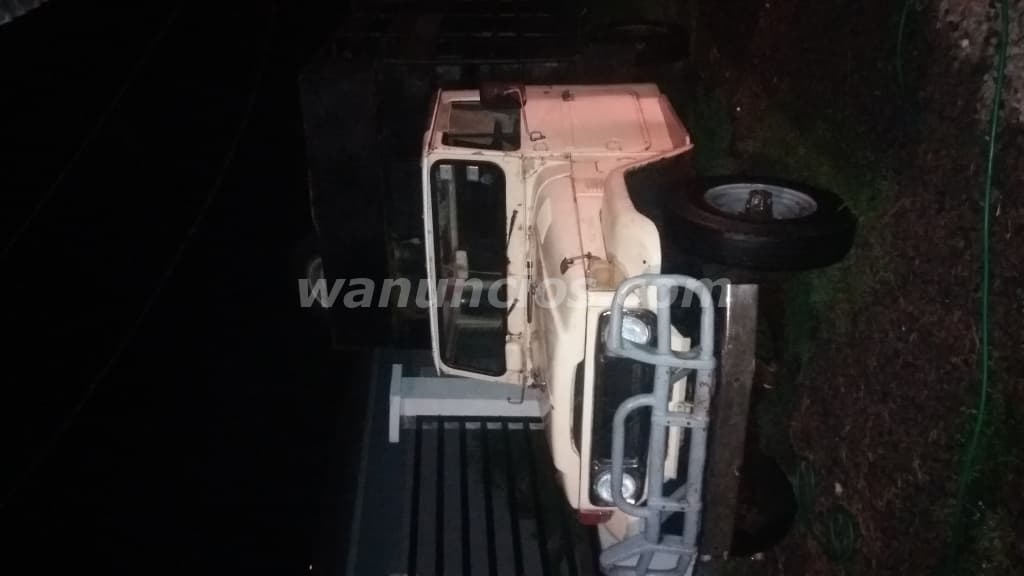 5.000 US$ - Se vende un Toyota Land Cruiser año 1982 modelo HJ47.Negociable (David Chiriqui) 4
