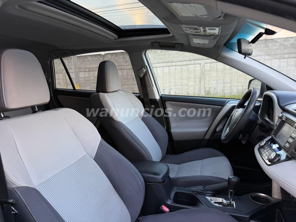 320 Lempiras - Se Vende RAV4 2014 automatica color gris (San Pedro Sula) 4