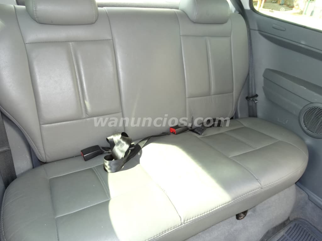6.500 US$ - Vendo Volkswagen Fox Conceptline, 1.6 L, 101 HP, año 2009, manual, 161.587 Km. (Municipi 4