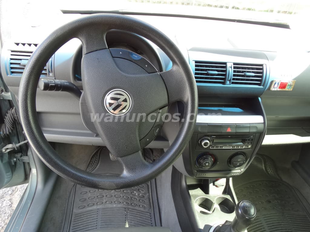 6.500 US$ - Vendo Volkswagen Fox Conceptline, 1.6 L, 101 HP, año 2009, manual, 161.587 Km. (Municipi 5
