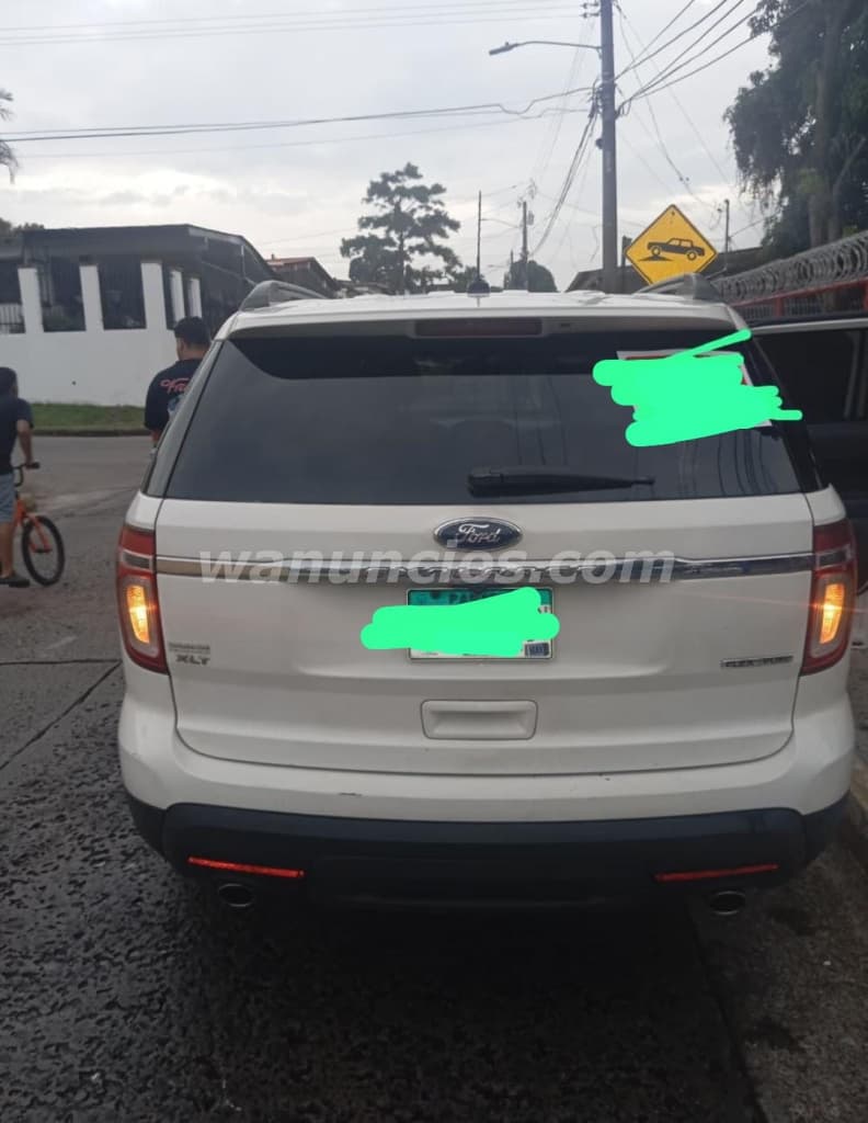5.700 US$ - Venta de vehiculo en muy buen estado Ford Explorer
