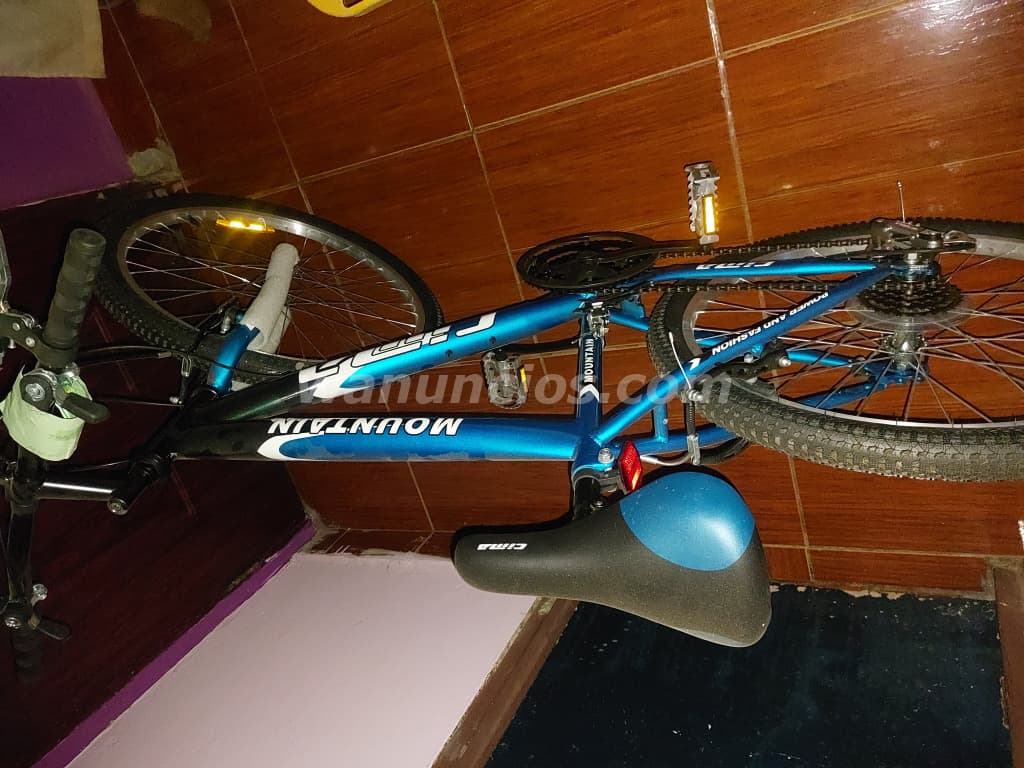 115 US$ - Se vende Bicicleta Montañera Completamente nueva (David) 2