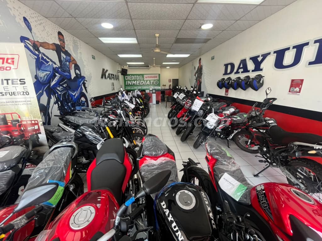 300 US$ - Ventas de motocicletas financiamiento contado y crédito (San Salvador) 3