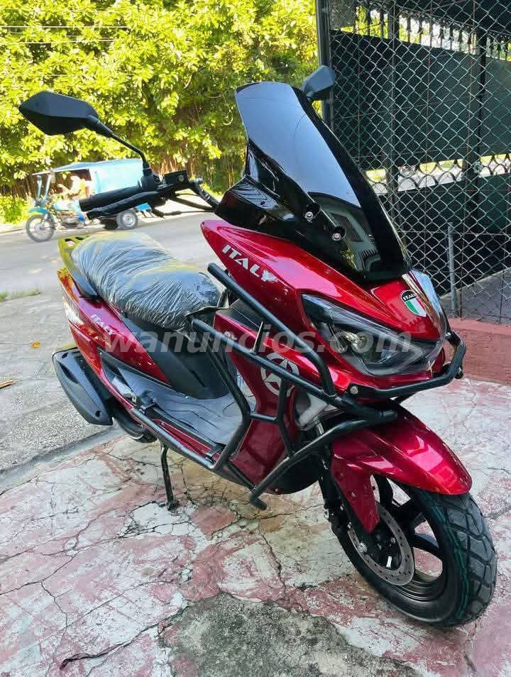 Motoventas por toda la capital de la Habana (Habana) 5
