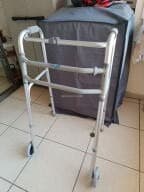 185 Soles - ANDADOR PLEGABLE CON RUEDAS DE ALUMINIO PARA ADULTO MAYOR (SURCO MONTERRICO)