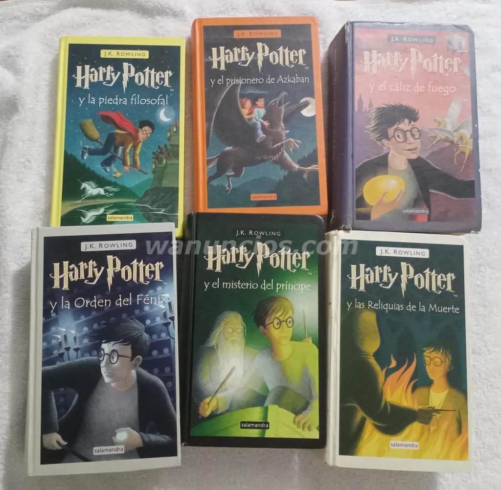 90 US$ - Vendo Colección de Libros de Harry Potter (Panamá)