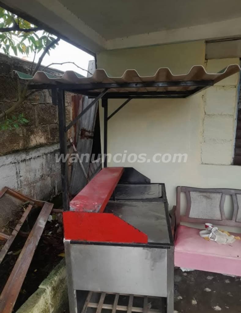 140 US$ - Se vende carrito para montar su propio negocio de venta (Playa)