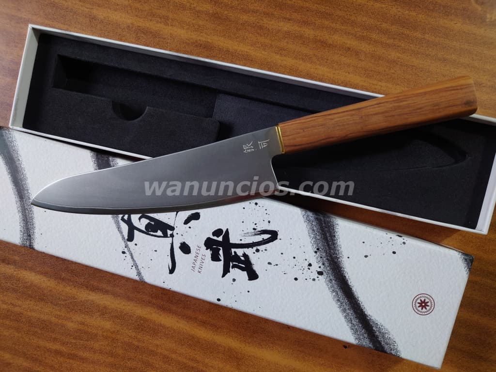 75 US$ - Vendo cuchillos profesionales para chef o restaurantes (Chalchuapa, El Salvador)