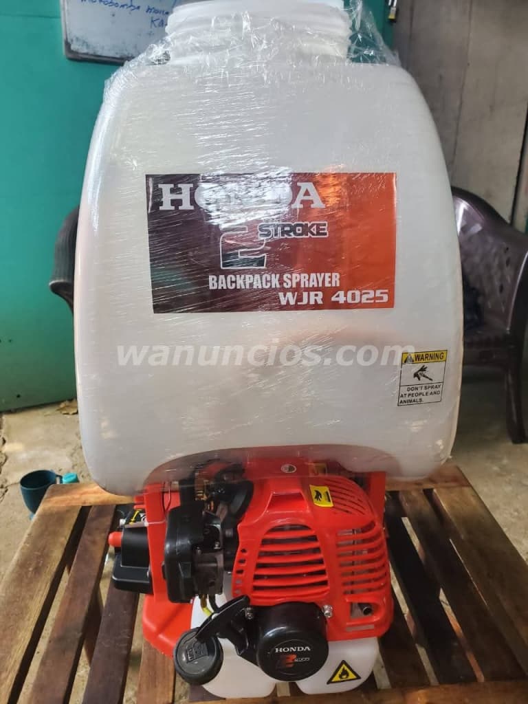 6.500 Córdobas - Bomba para fumigar de varia motor de gasolina (Managua)