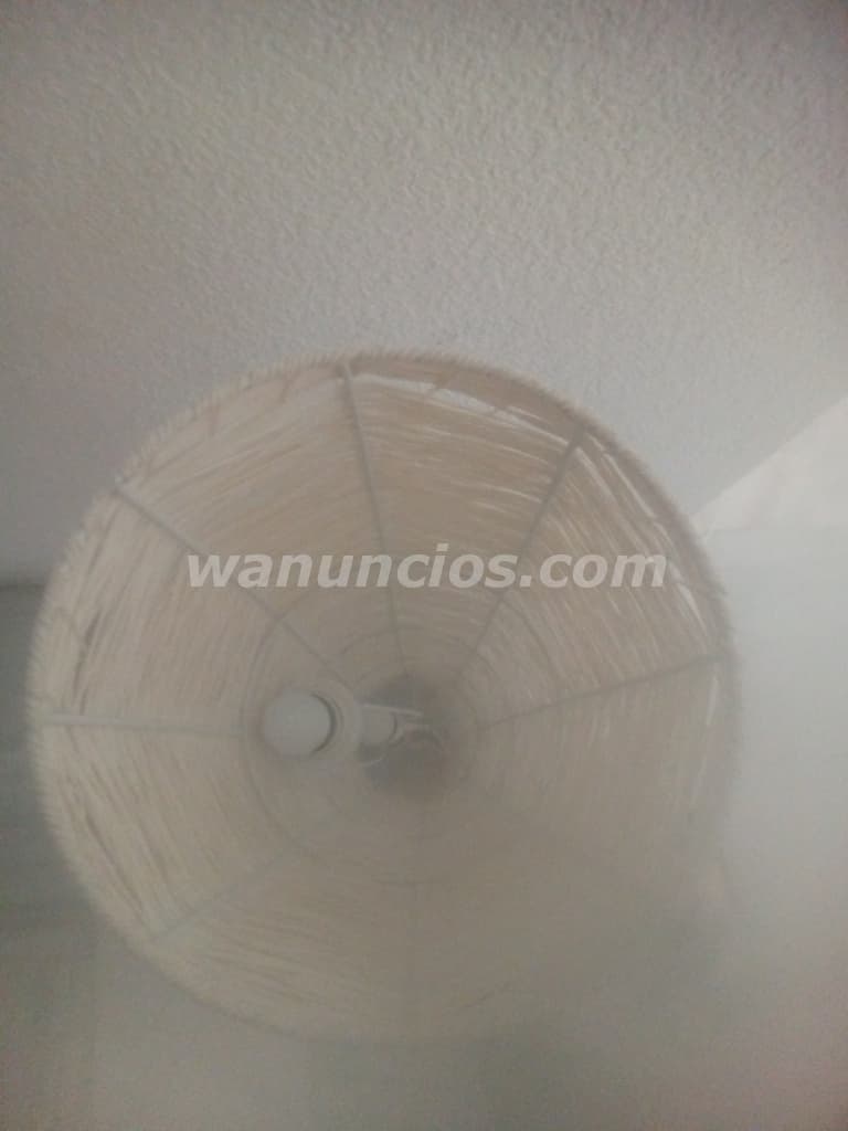 35 € - Vendo una estupenda lámpara en excelentes condiciones 3
