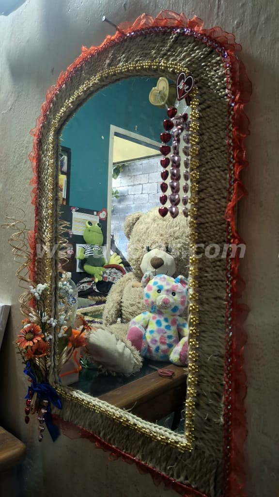 15 US$ - Espejos Decorados para regalar en San Valentin (San Salvador, Soyapango) 2