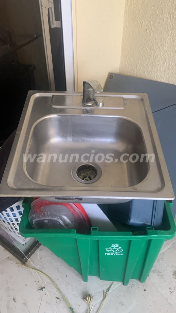 1 Pesos - Fregadero con todo y su llave de venta para RAPIDO (Jacobo Majluta)
