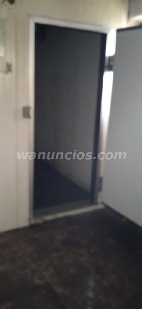 2.500 € - Cámara frigorífica 2,30 metros de alto, ancho y largo (Ordes)