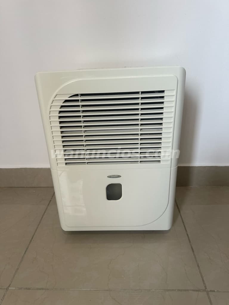 150 US$ - Dehumidificador eléctrico marca Genaire. Poco uso negocialble (Tumba Muerto)