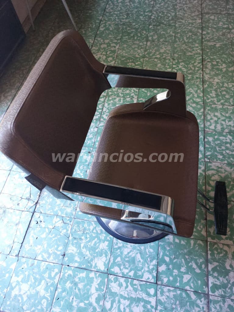 195 US$ - Silla para salon de belleza o barbería seminueva (San Miguel) 4