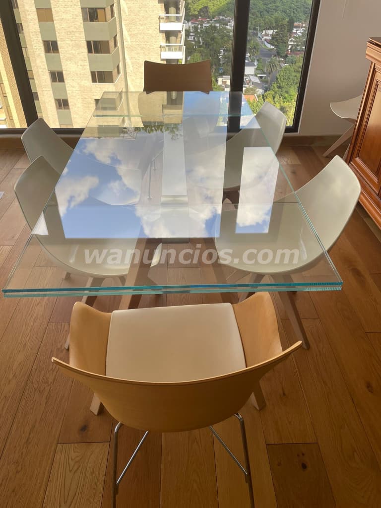18.000 Quetzales - Vendo mesa de comedor Marca Pianta en muy buen Estado (Guatemala) 3