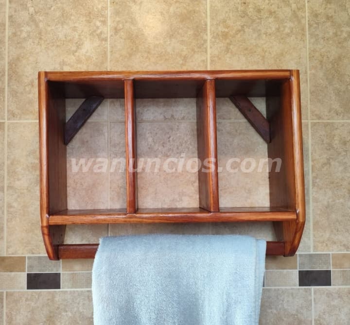 40 US$ - Repisa para el baño o para cualquier otra utilidad (Rio Hato)