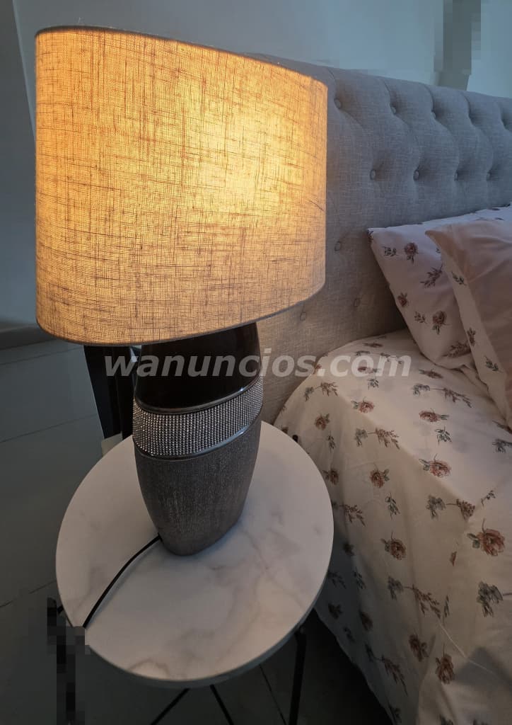 409 US$ - VENDO CAMA HERMOSA TAMAÑO QUEEN.ESTADO 9/10. (Cangrejo, Panamá) 2
