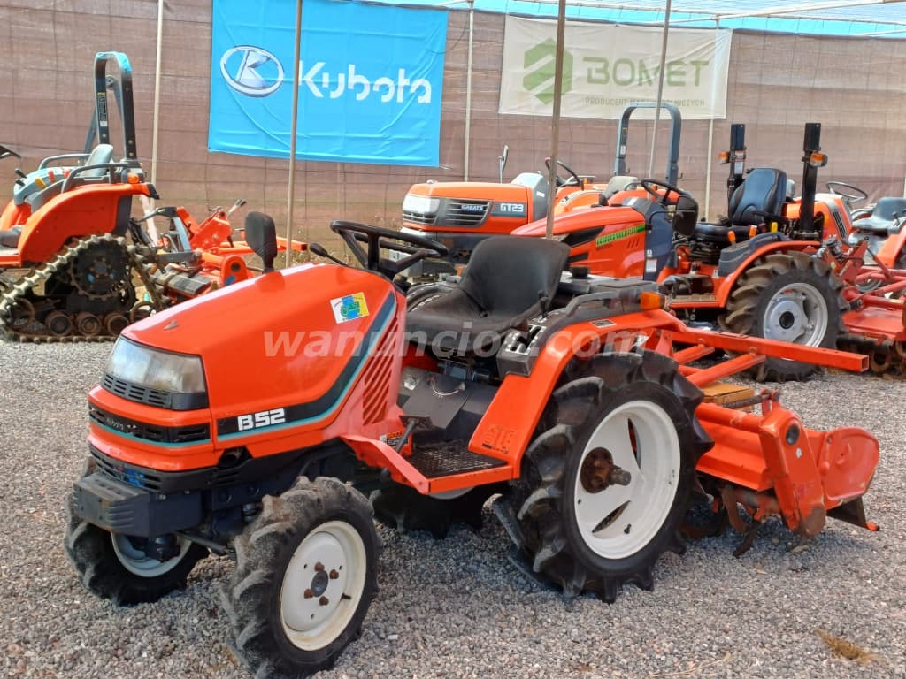 Venta de tractores agrícolas marca Kubota de 2 mano. 2