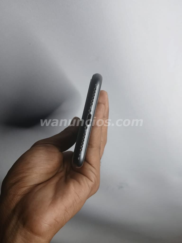200 US$ - Vendo iPhone 11 128gb todo al 100 leer descripción (Managua) 2