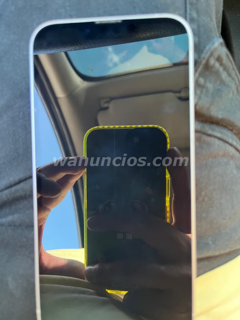 425 US$ - iPhone 13 normal , original , sin detalles estéticos 2
