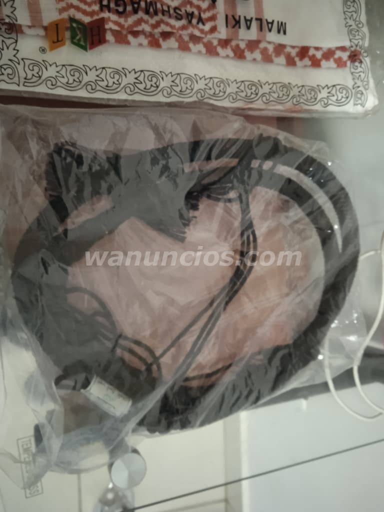 50 US$ - Se vende turbante de Dubai marca keffiyeh 2