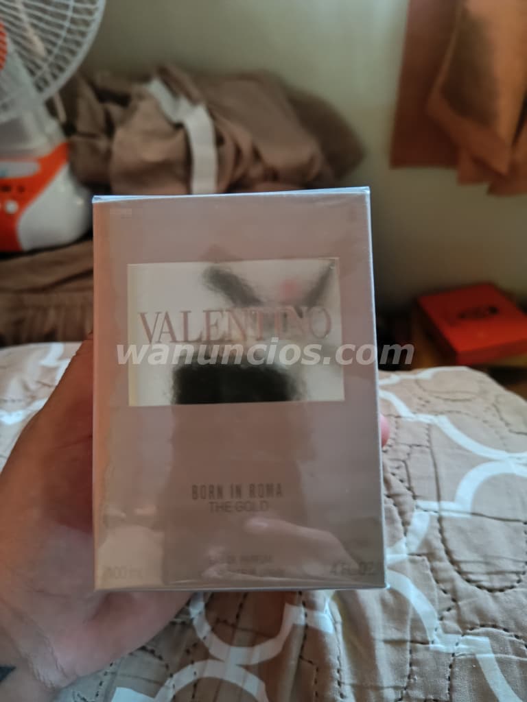 14 US$ - Perfumes variados Carolina Herrera Moschino Versace (Santiago)
